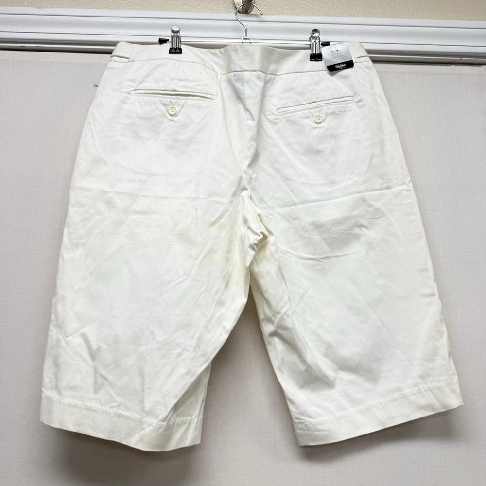 Women's Mossimo White Bermuda Shorts Size 14 - Picture 2 of 14